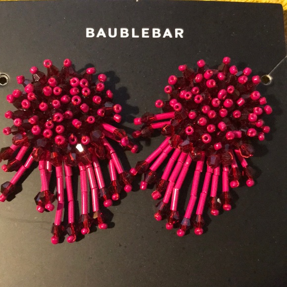Adorable BaubleBar Beaded Earrings - Picture 2 of 3
